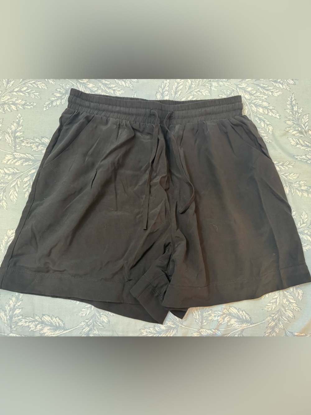 mittoshop Black Elastic Waist Shorts with Smocked Detail - NWOT